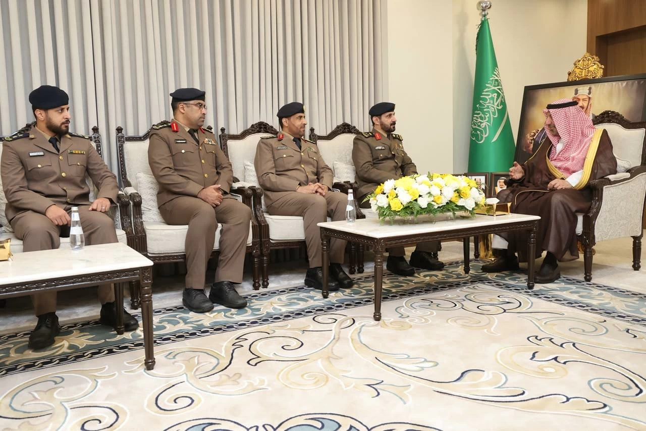 أمير نجران يطّلع على تقرير أعمال مديرية الدفاع المدني بالمنطقة