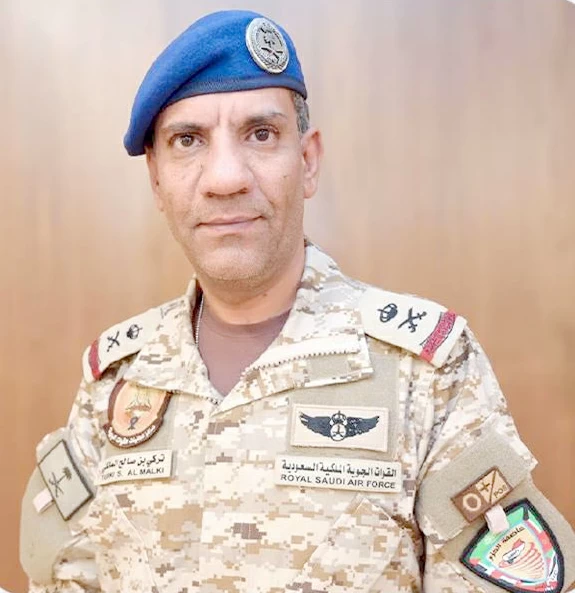 التحالف يعترض 10 صواريخ باليستية وطائرة مسيرة و«كروز» باتجاه الرياض والجنوب وخميس مشيط