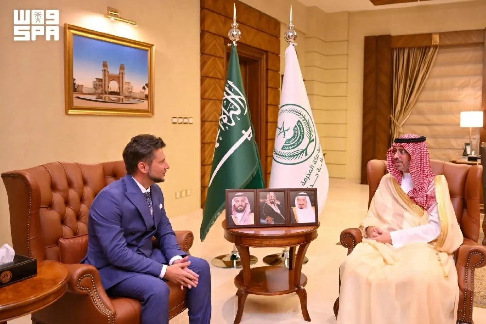 محافظ جدة والقنصل الإيطالي يستعرضان مجالات الاهتمام المشترك